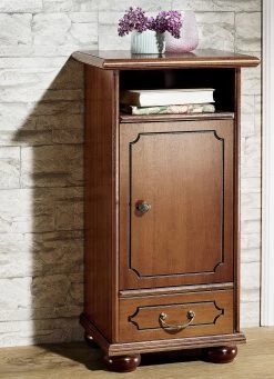 Kommode, 1-türig, Mit Detailreichen Schnitzereien