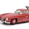 MB 300 SL Mit Ski Und Figur Von Schuco