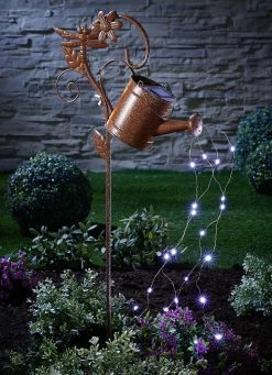 Solarstecker Gießkanne Aus Eisen In Rostoptik